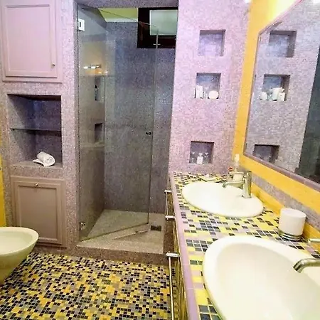 Sleeps 7 Pool Wifi *